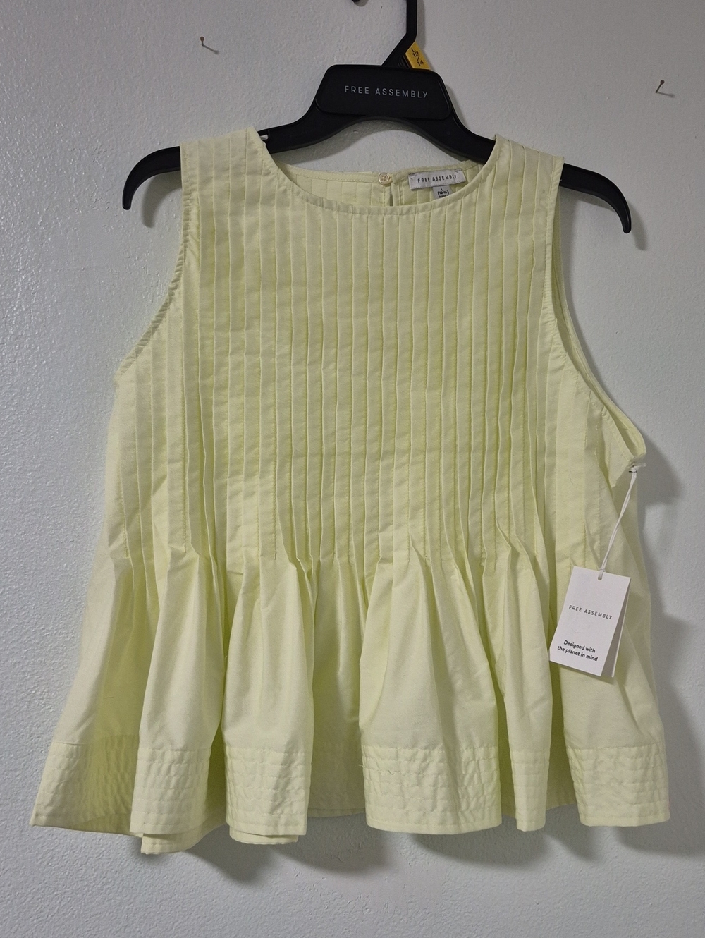 Free Assembly Sleeveless Pintuck Peplum  - Yellow Top